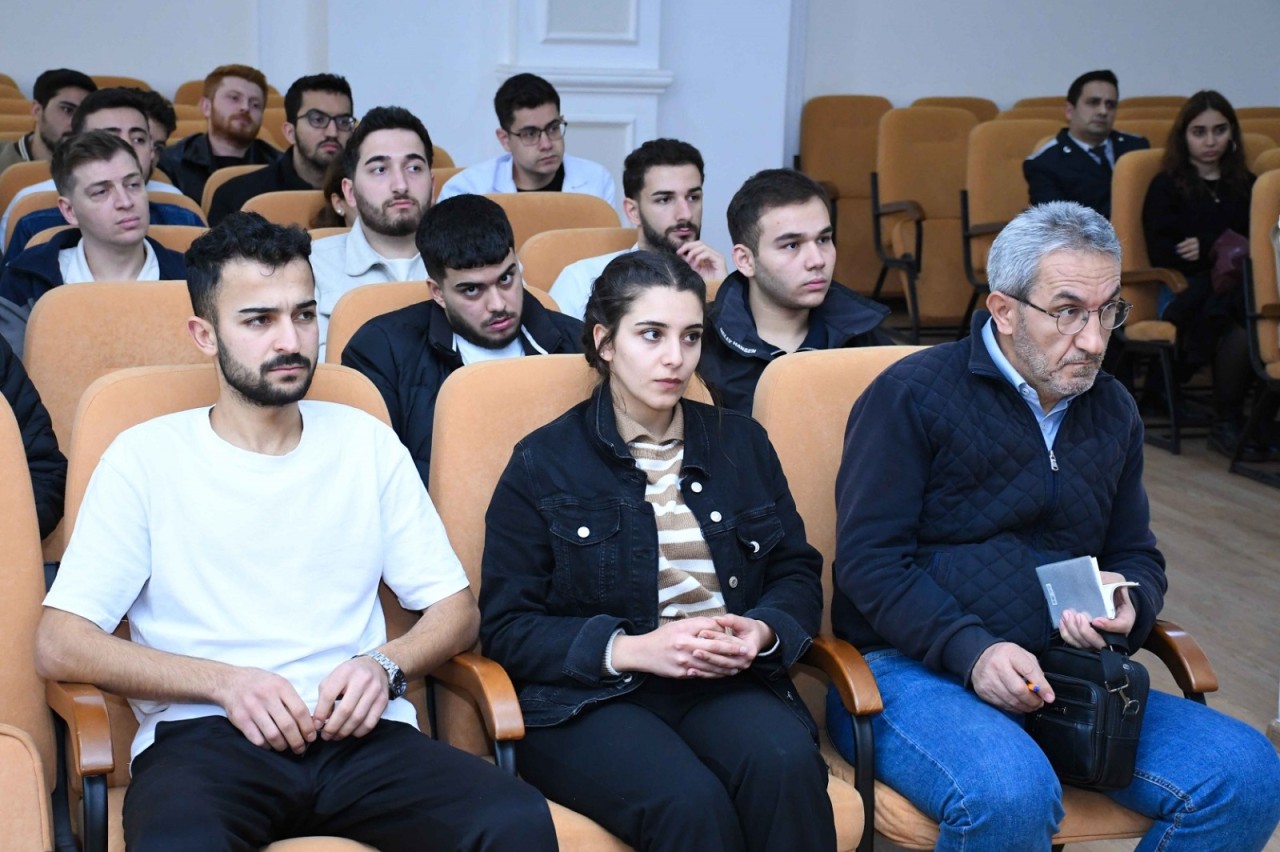 ADAU-da miqrasiya ilə bağlı maarifləndirmə tədbiri keçirilib - FOTOLAR